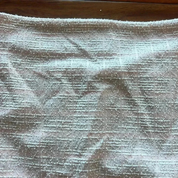 1.State Size 4 Pink Tweed Mini Skirt - Picture 2 of 5